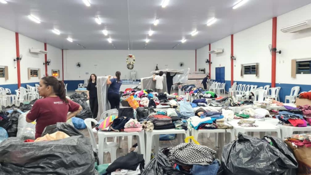 Defesa Civil de Santa Catarina entrega 19,6 mil kits de assistência humanitária
