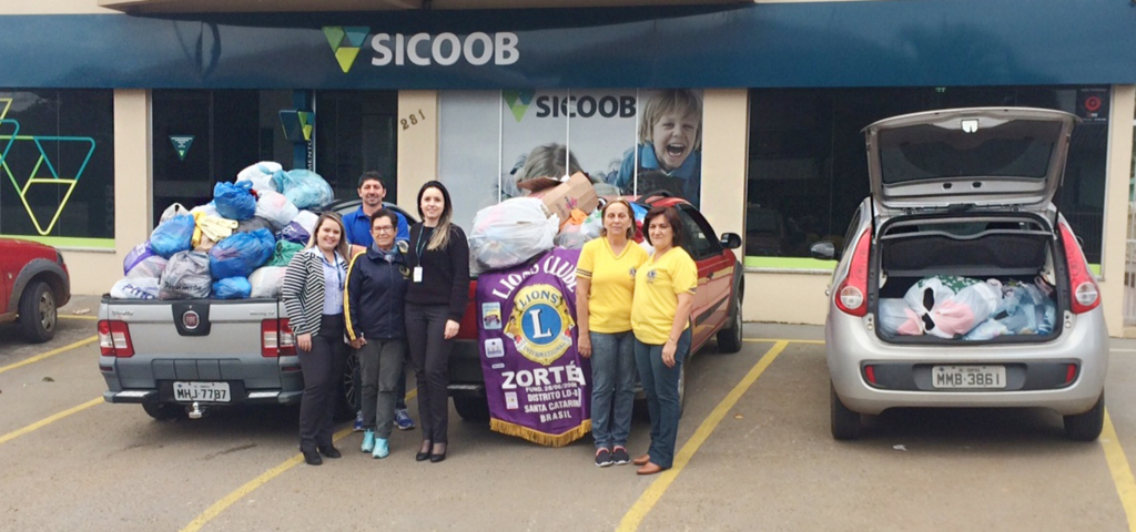 Campanha do agasalho realizada pelo SICOOB ZORTÉA e LIONS CLUBE ZORTÉA encerra com sucesso
