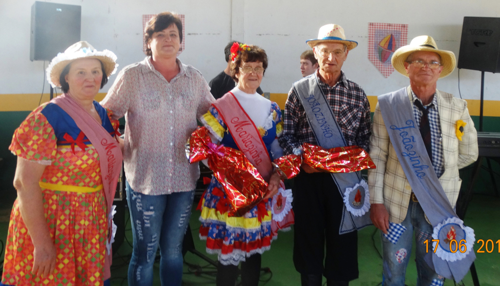 Festa Junina é realizada em Ipira