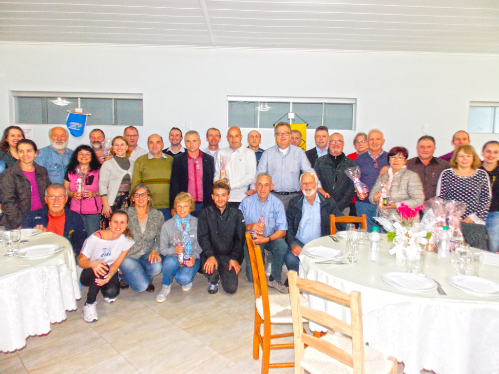 LACERDÓPOLIS RECEBE COMITIVA ITALIANA