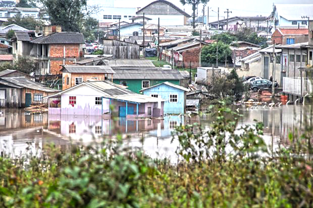 Chuva atinge 28,8 mil catarinenses em 90 municípios