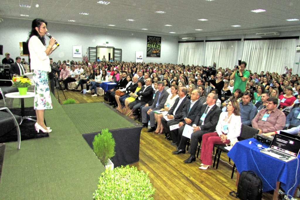 Mater Dolorum realiza em Capinzal a sua 7ª Semana Pedagógica: 'Construindo os rumos da educação'