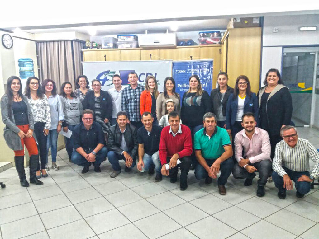 Capinzal sediou reunião Distrital da FCDL/SC