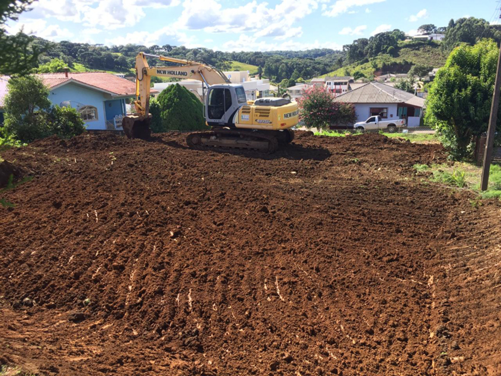 Solo começa a ser preparado para  construção do heliponto