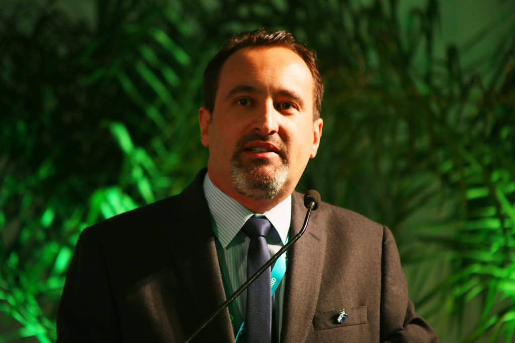  - José Antônio Ribas Júnior - Presidente da Associação Catarinense de Avicultura (ACAV) e diretor do Sindicato das Indústrias da Carne e Derivados no Estado de Santa Catarina (SINDICARNE).