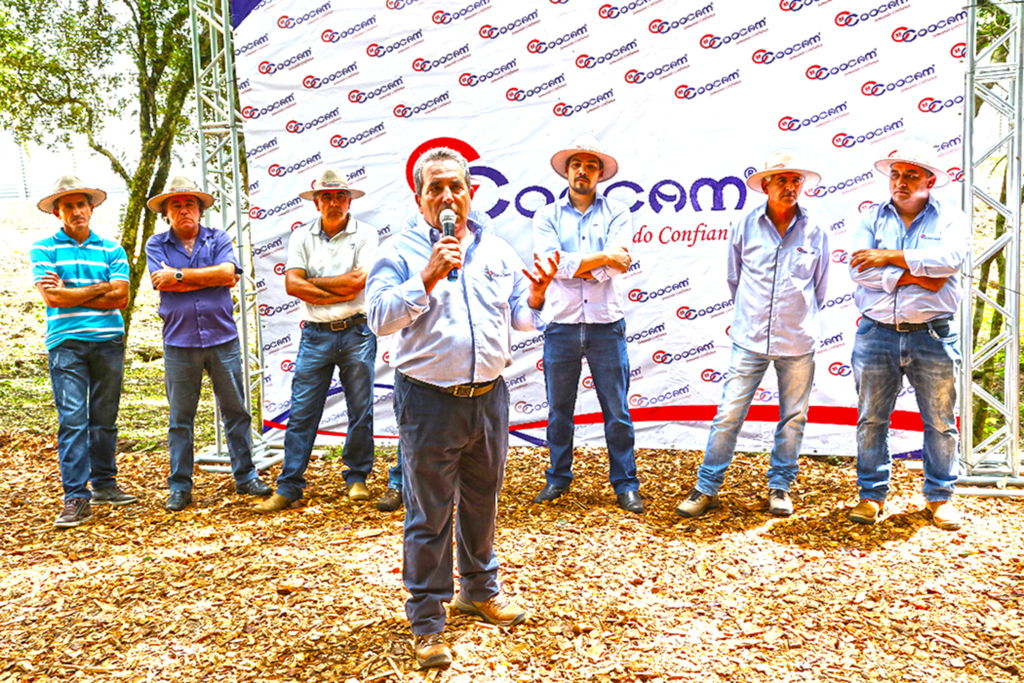 4º Dia de Campo da Coocam em Lebon Régis apresenta novidades do agronegócio