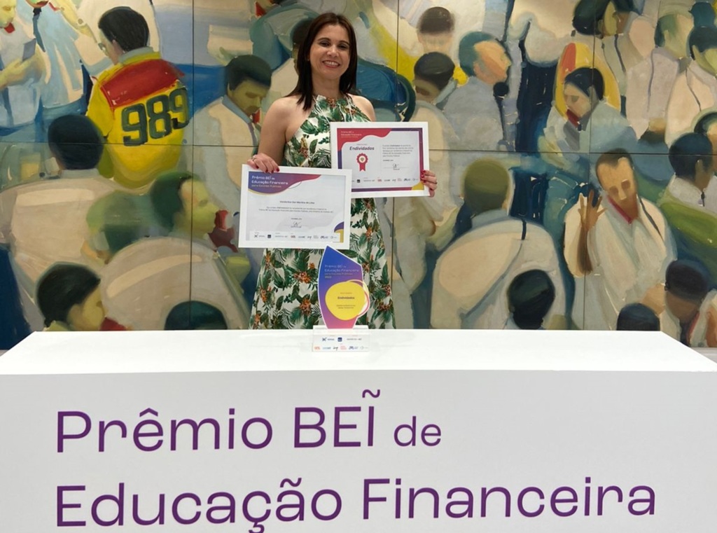 Pelotense recebe prêmio nacional de educação financeira