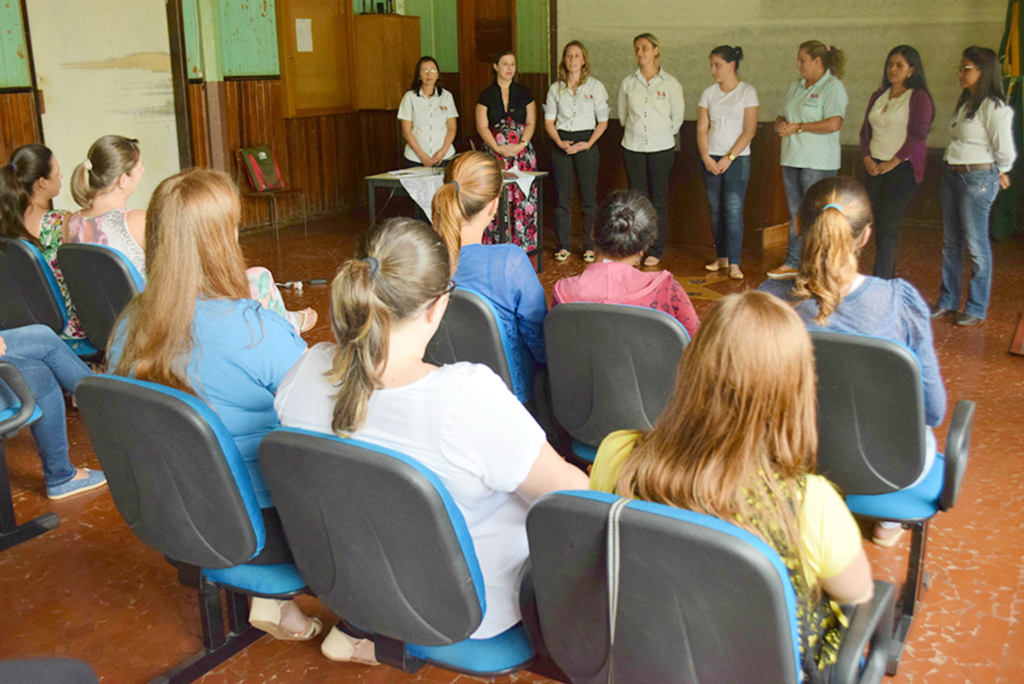 Programa Bebê a Bordo: Gestantes de Abdon Batista participam do primeiro encontro