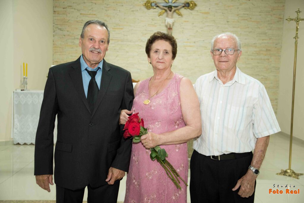  - José e Terezinha Tonini juntos com Jaime Baratto.