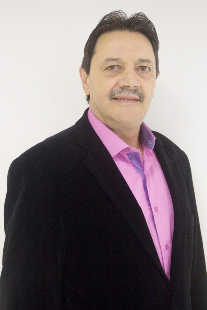  - LUIZ VICENTE SUZIN  - Presidente da OCESC (Organização das Cooperativas do Estado de Santa Catarina) e do SESCOOP/SC (Serviço Nacional de Aprendizagem do Cooperativismo).