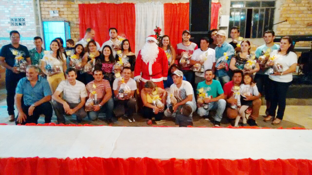 Equipe Granja Avós BRF Capinzal, promove confraternização de final de ano: