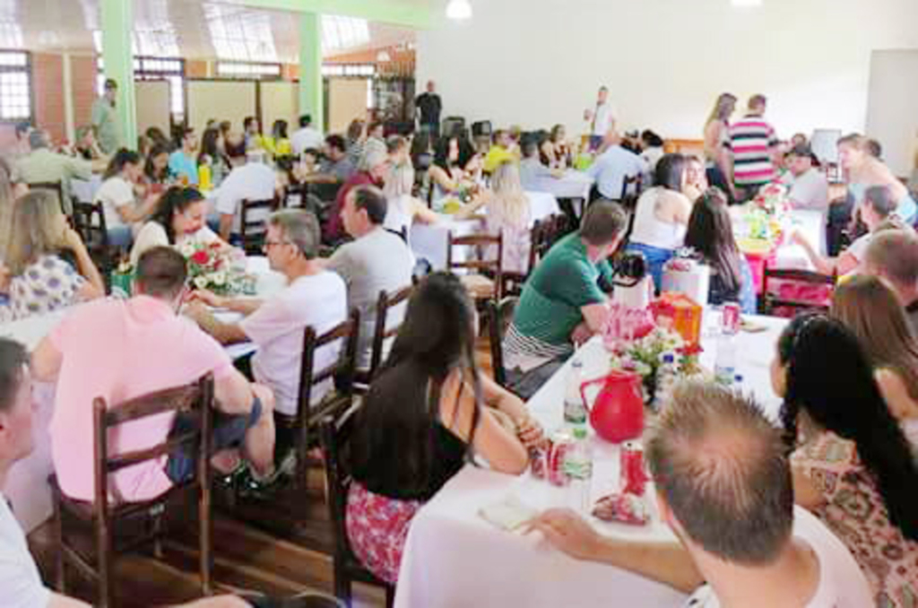 Confraternização e integração da Crecerto