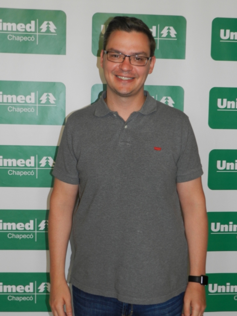  - Médico cardiologista e diretor da Sociedade Catarinense de Cardiologia - Região Centro Oeste e Oeste, Dr. Alexandre Miguel Haisi Klita
