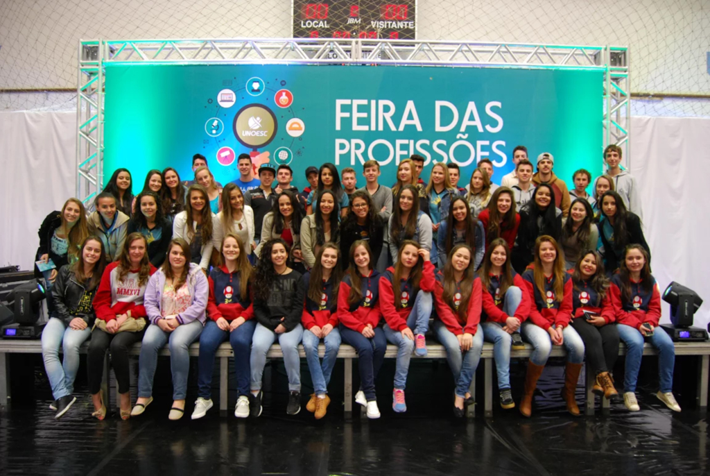  - Alunos de 70 escolas de Santa Catarina e do Rio Grande do Sul estiveram presentes