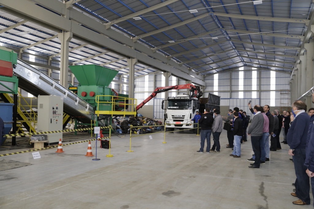 Bruno Industrial lança equipamento de reciclagem urbana