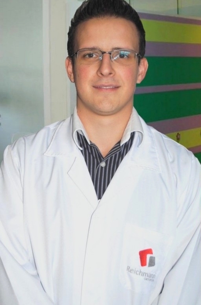  - Edson Bramati, fisioterapeuta osteopata.