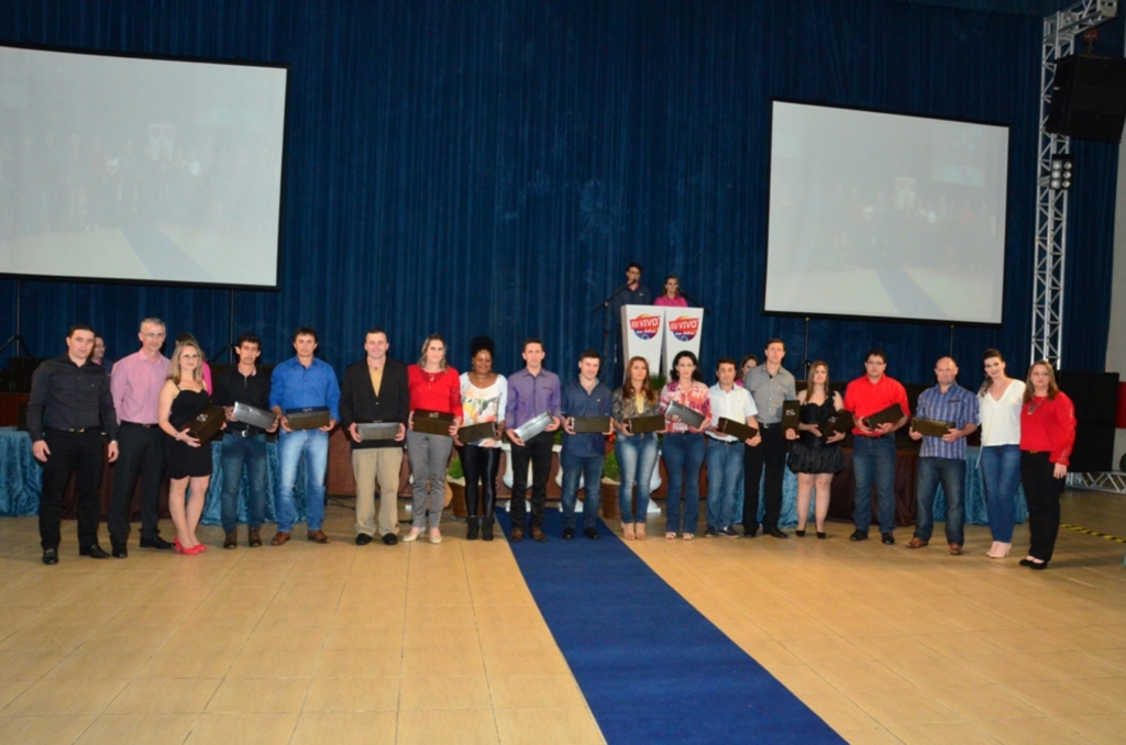 BRF Capinzal Homenageia 548 colaboradores através do Programa Nossa Gente Nossa História