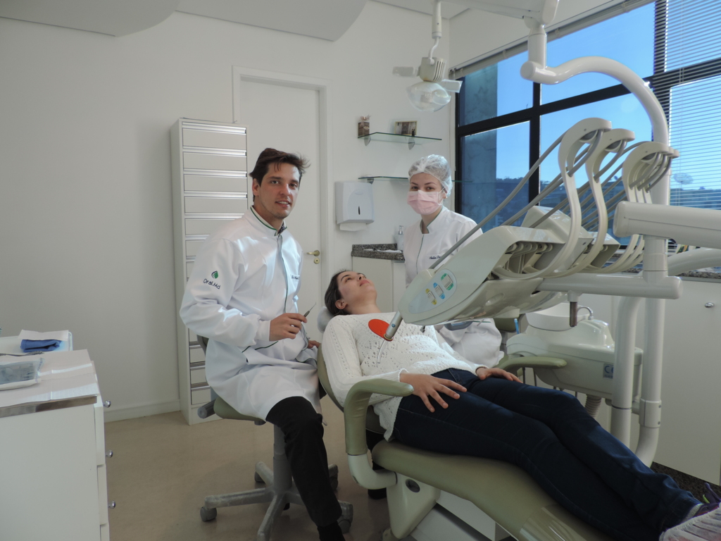  - Especialista em Saúde da Família e Prótese Dentária, Walmor.