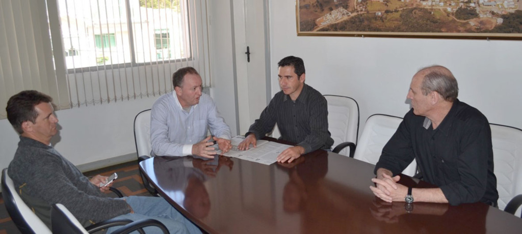 Secretário Regional de Lages se reúne com prefeitos para agilizar processos