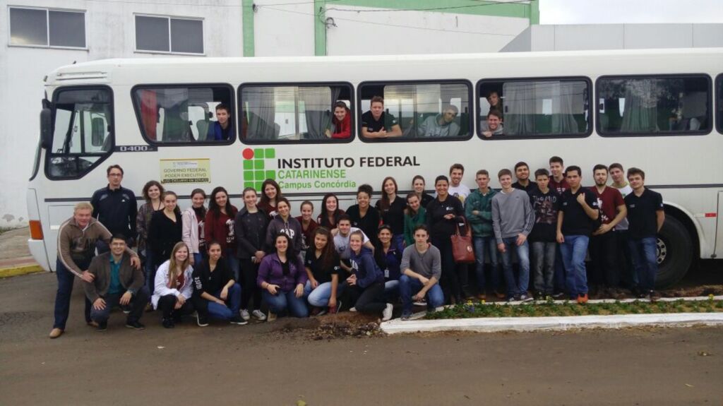 IFC Luzerna - Alunos de Luzerna durante visita à unidade de Concórdia: verticalização do ensino é uma das propostas dos Institutos Federais