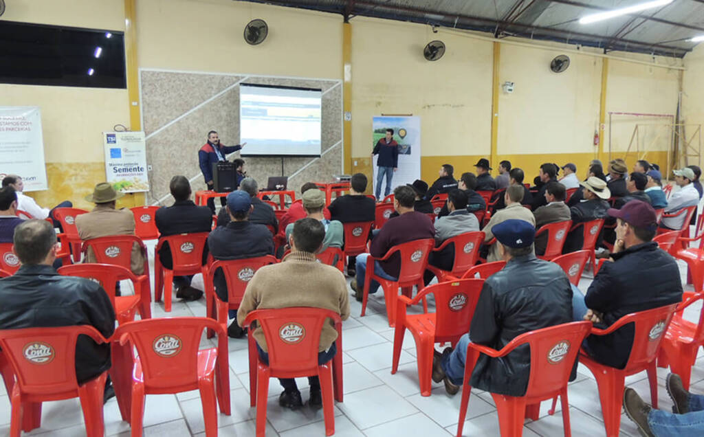 Cooperativa Agropecuária Camponovense - Coocam