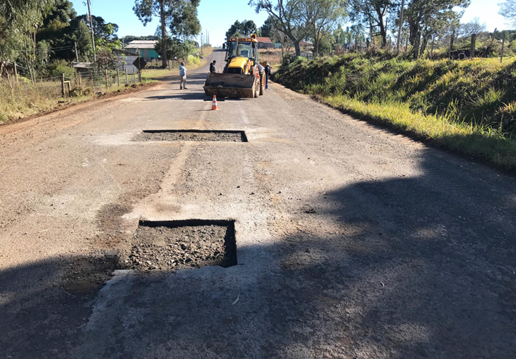 Obras de  recuperação da    ERS-456 são iniciadas