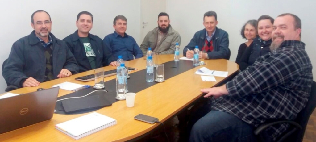 null - Colaboradores do Senar Santa Catarina e Rio Grande do Sul durante reunião no último mês