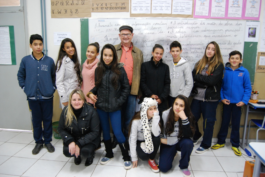  - Participantes do projeto da Escola Municipal Rotary Fritz Lucht