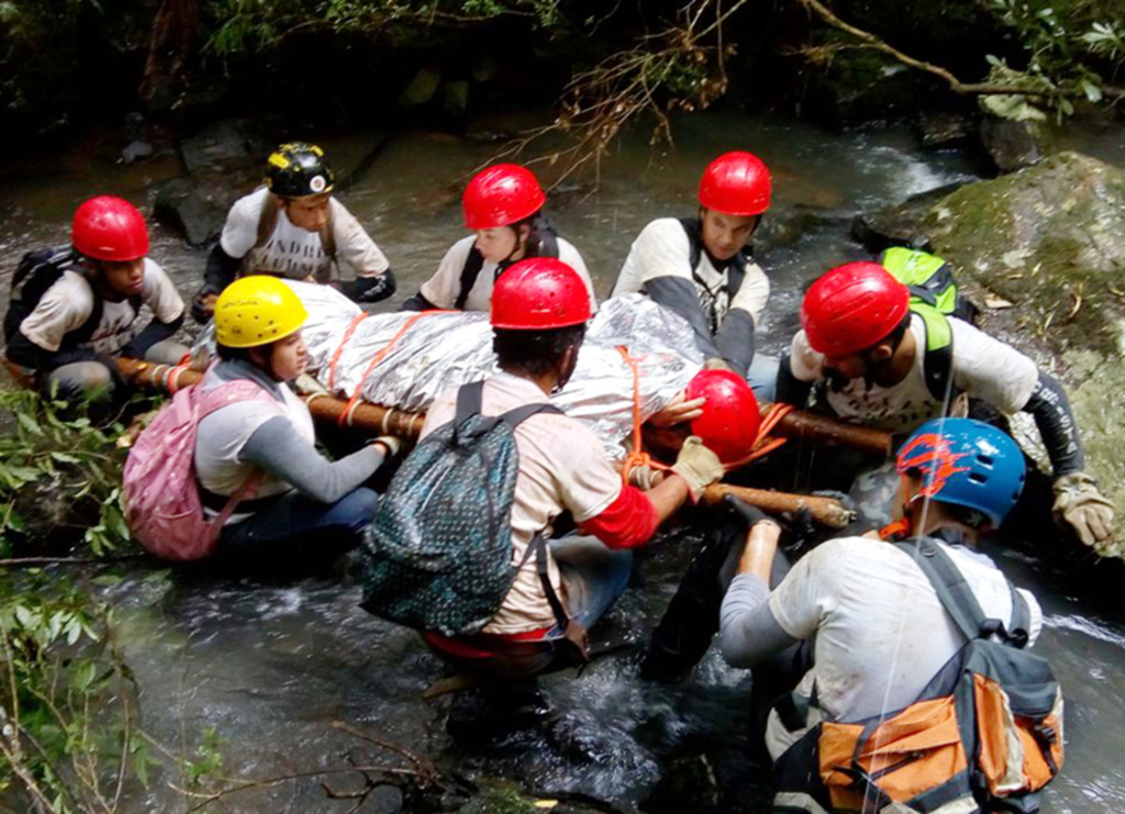 Bombeiros voluntários de Campo Belo participaram de treinamento