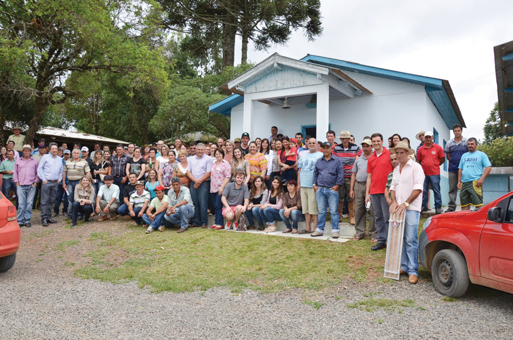 Prefeitura de Cerro  Negro encerra  atividades com almoço