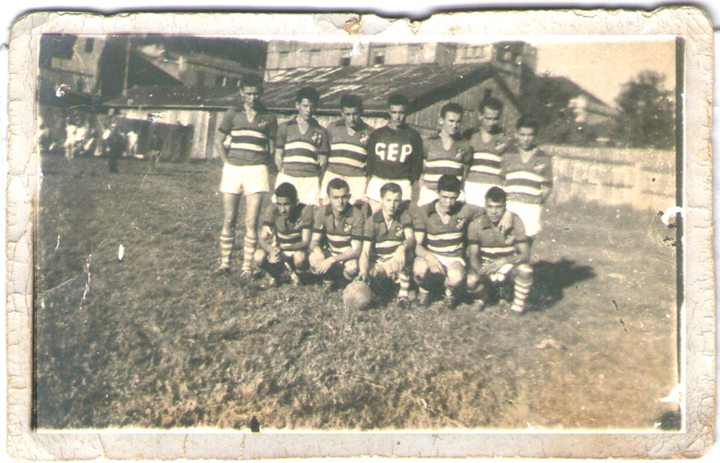  - A foto é do ano 1961: tempos do Ginásio Padre Anchieta, de Capinzal (SC).