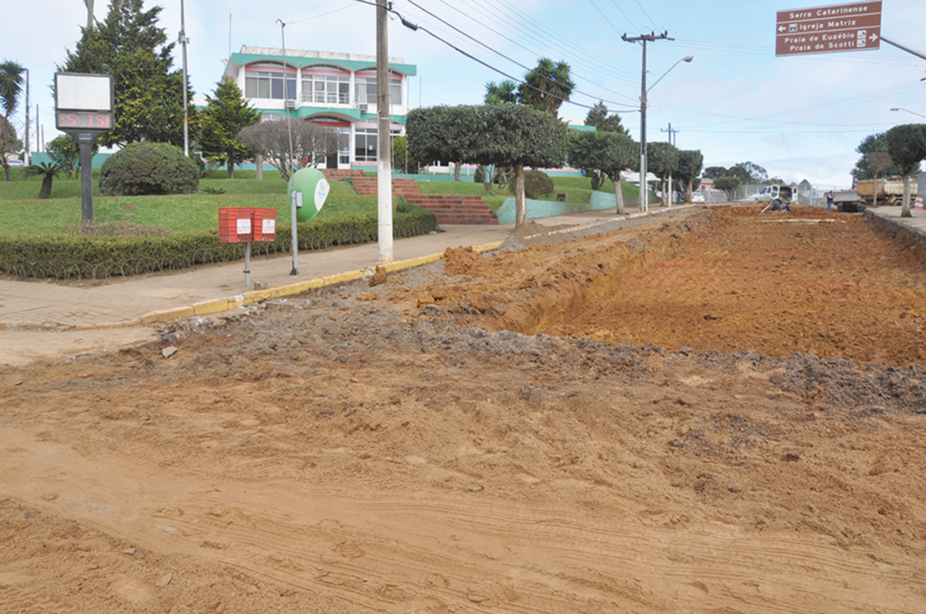 Novo empreendimento  na área da saúde é  inaugurado em Esmeralda