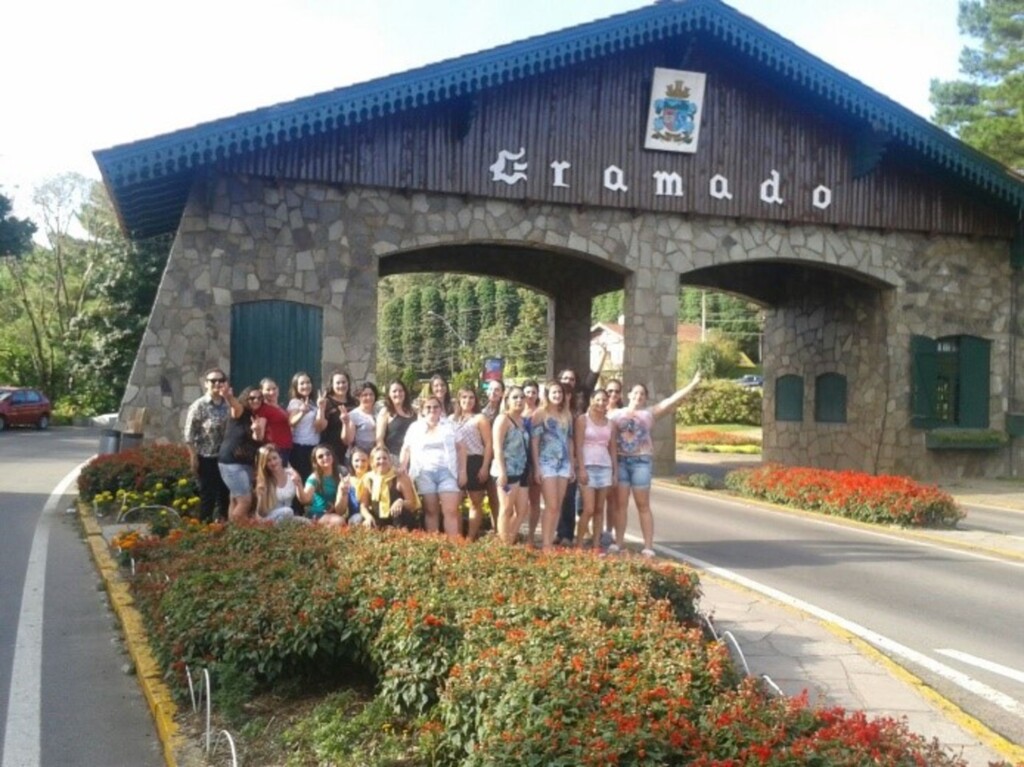  - 7ª fase de Pedagogia da UNOESC realiza viagem de estudos em Gramado e Canela