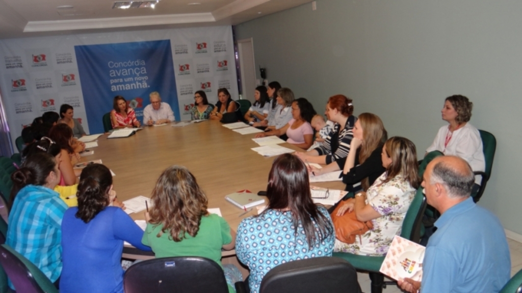 Conselho de Assistência Social empossa novos membros