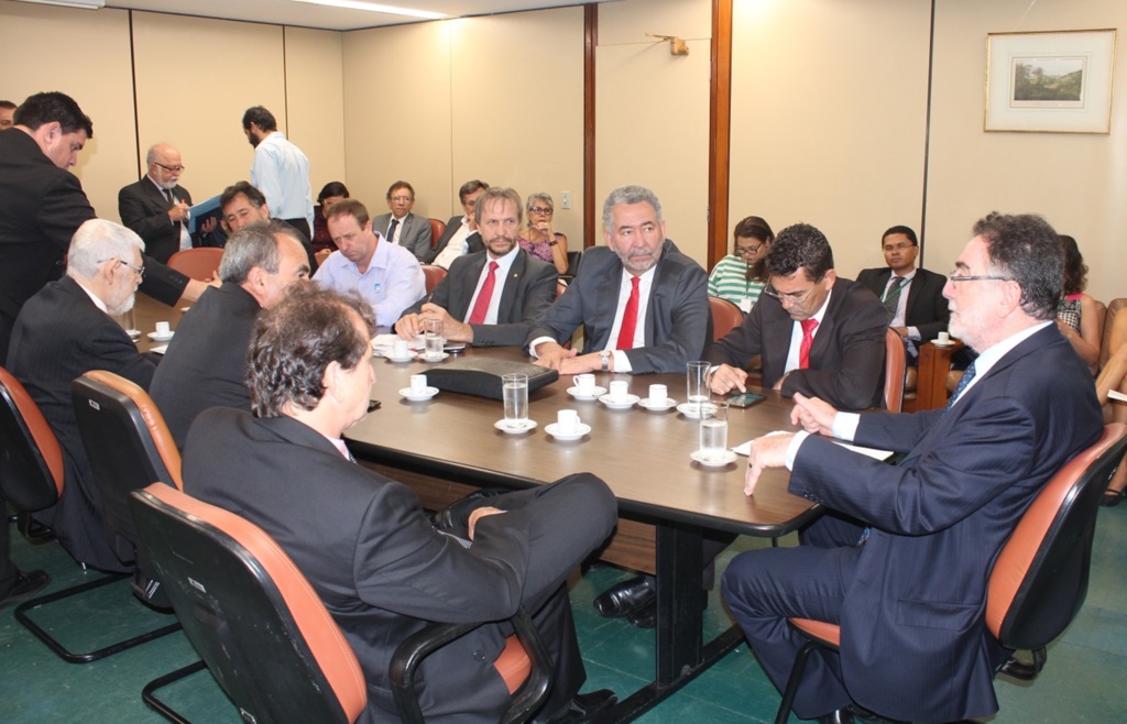 Deputado Pedro Uczai faz alerta para a soberania alimentar