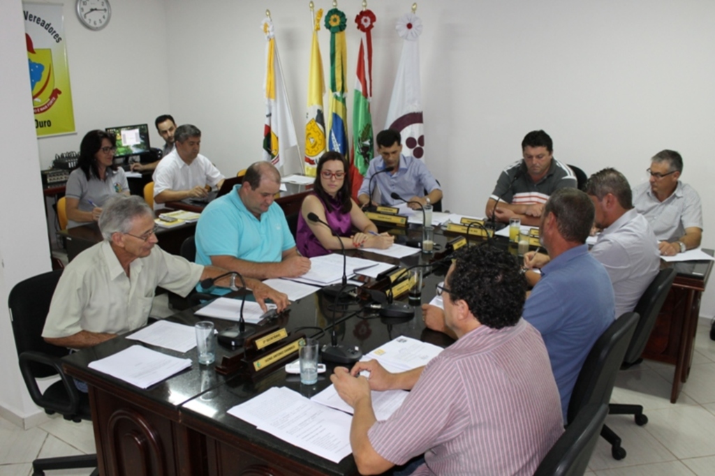 Câmara de Ouro abre oficialmente os trabalhos de 2016