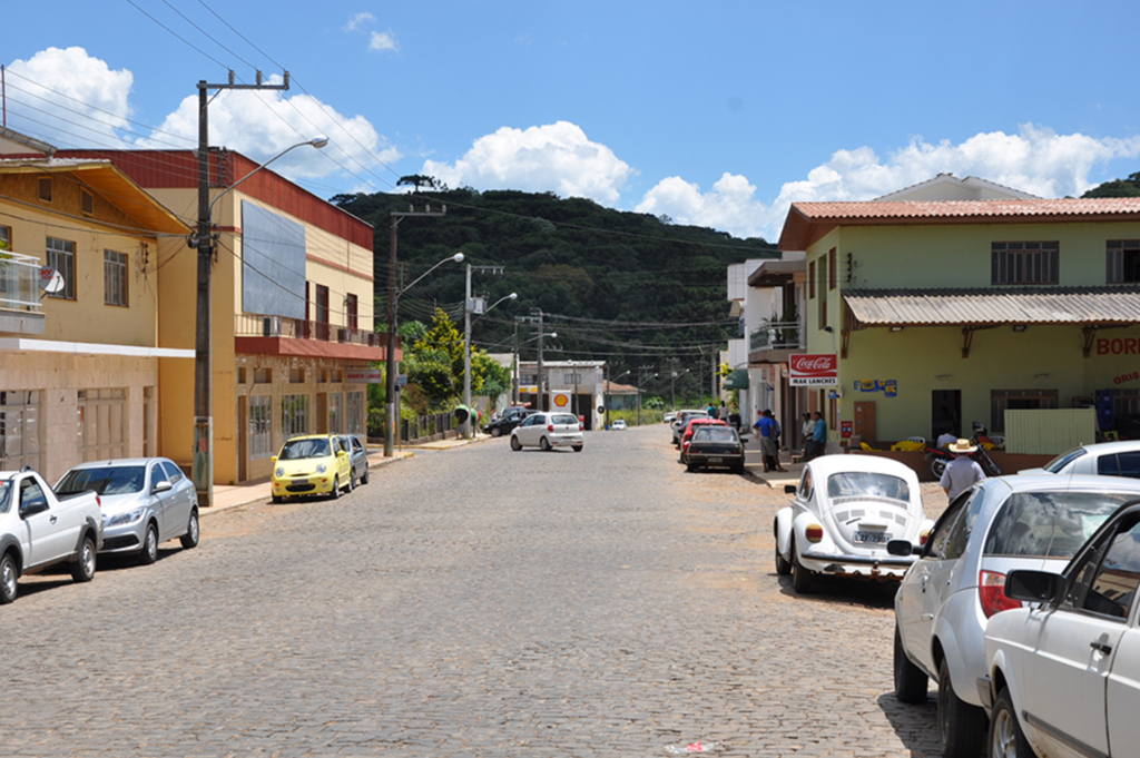 Tiroteio resulta em morte no centro de Anita Garibaldi