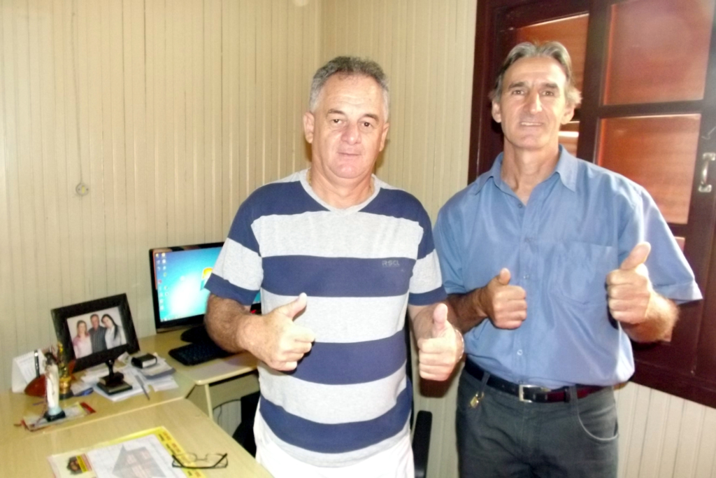  - Enio e Coronetti na Redação de O TEMPO ? um jornal de fato.