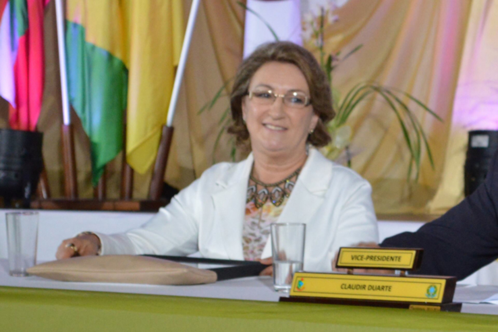 Transmissão de cargo no Executivo do Município de Ouro