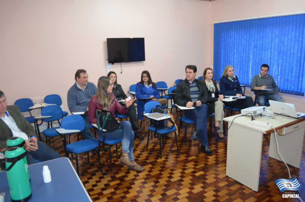 SEGUEM OS ENCONTROS DO PROJETO DE ELABORAÇÃO DA INCUBADORA-CASA DO EMPREENDEDOR