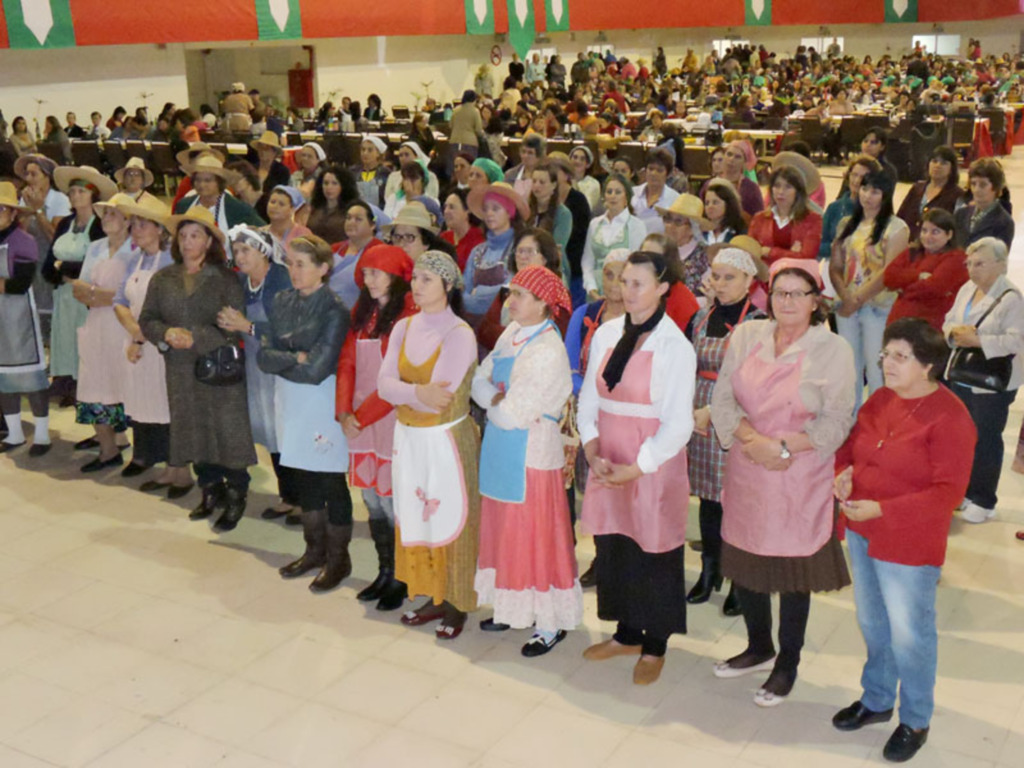 Um dia de festa e diversão às mulheres de 93 grupos Concórdia