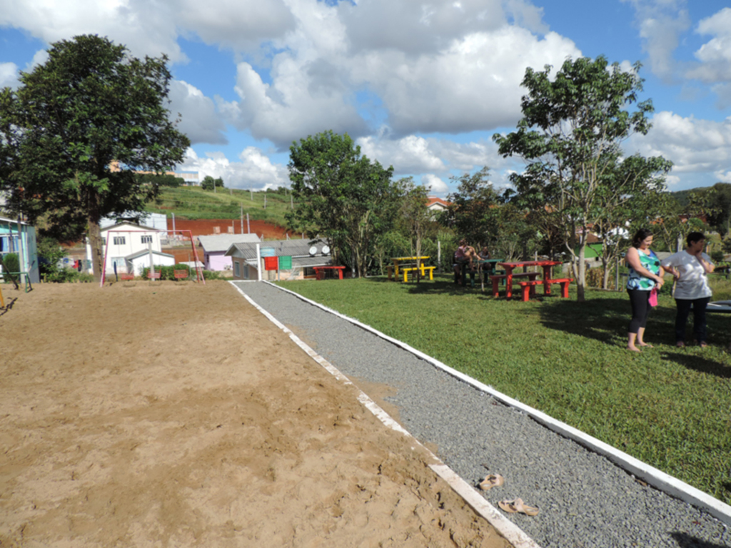 BRF inaugura praça no Bairro Universitário