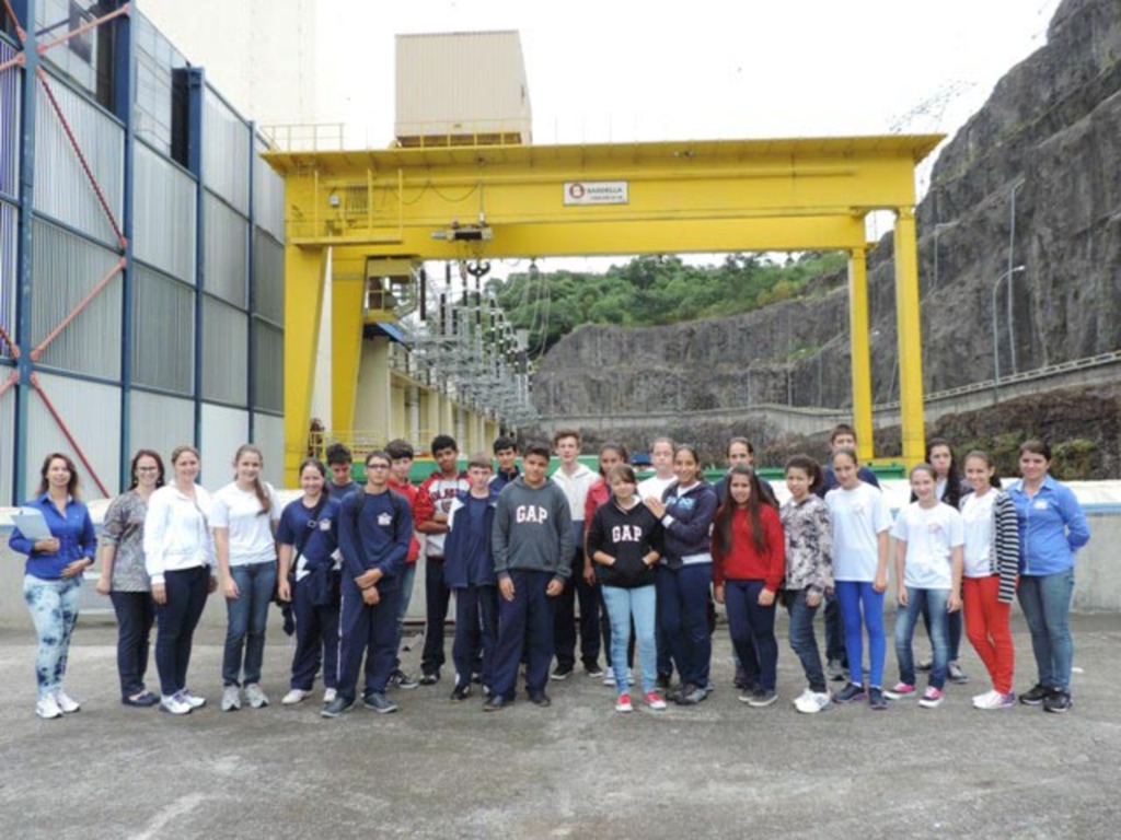 Concurso de Redação do Consórcio Machadinho: Alunos começam as visitas à Usina Machadinho em 2015