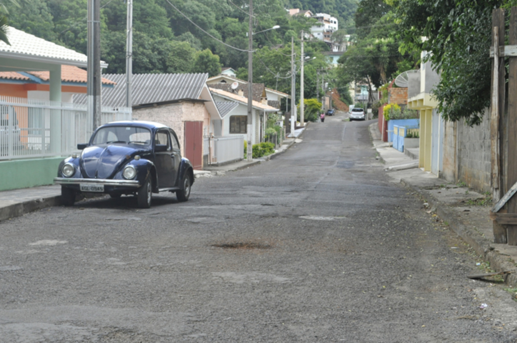 Pavimentações de ruas estão em andamento em Herval d? Oeste