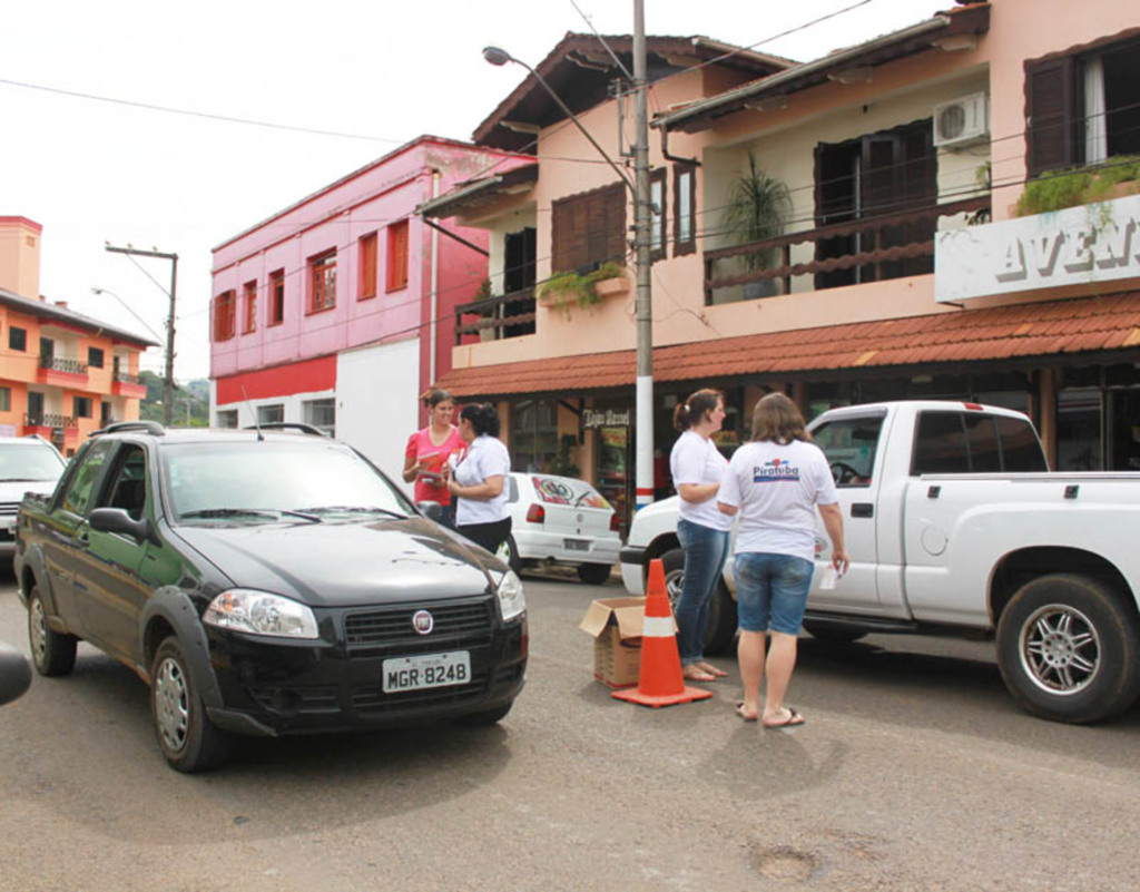 Secretaria de Saúde de Piratuba faz mobilização contra a AIDS
