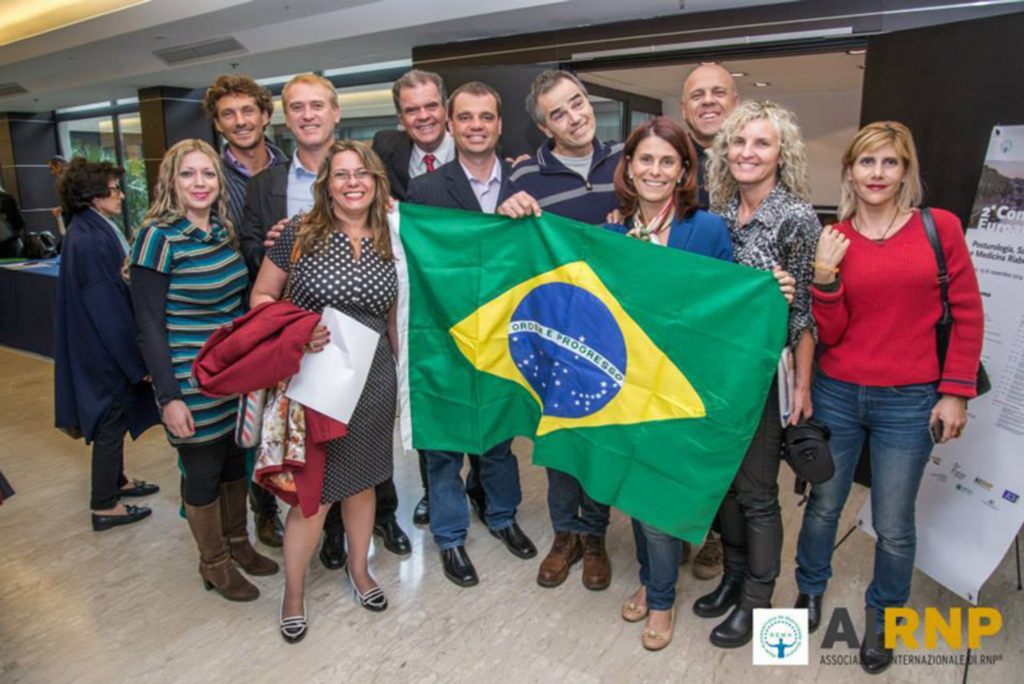 Entrevista: Busca pelo conhecimento científico leva o nome da universidade para fora do país