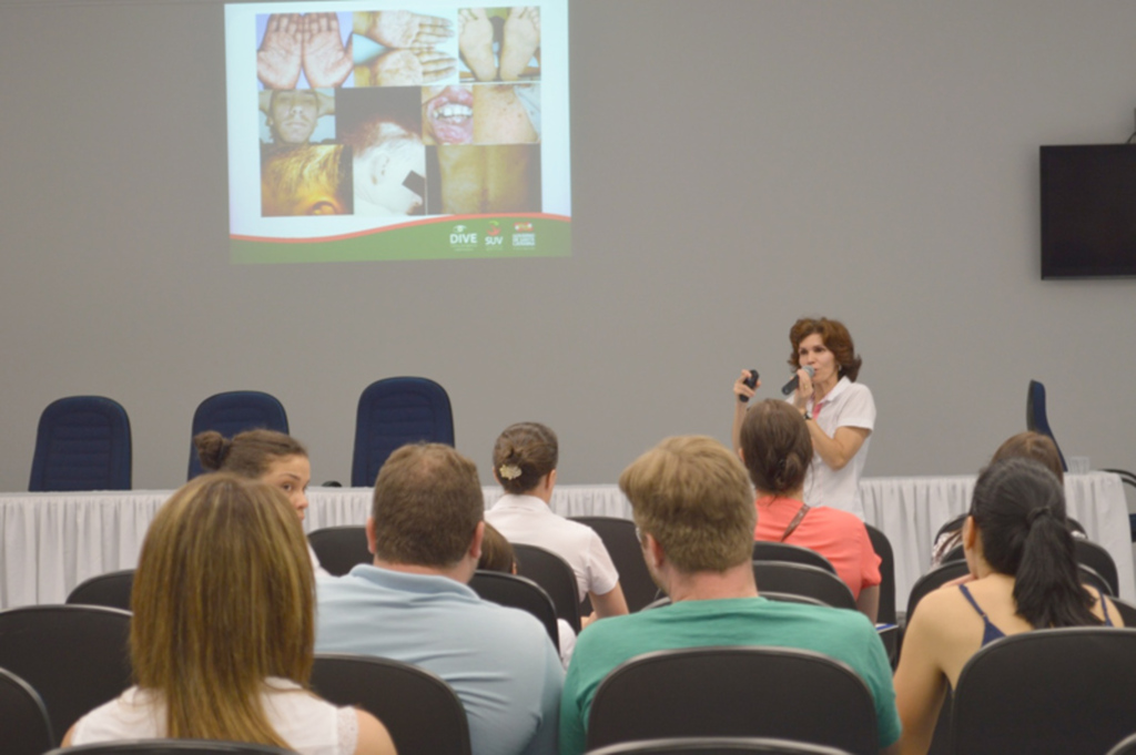 Gerência de Saúde realiza curso sobre DSTs