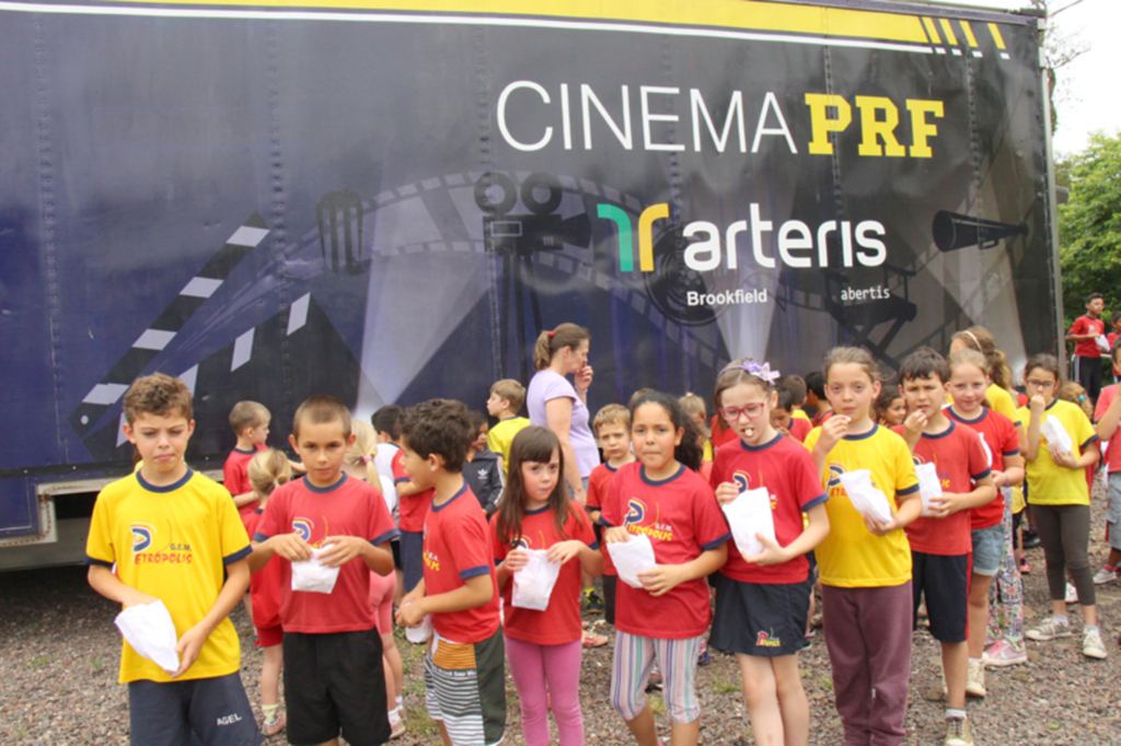 Cinema Rodoviário quer promover a educação no trânsito a começar pelas crianças