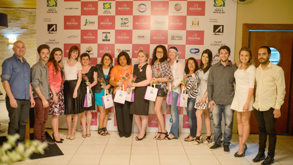 Exposição Bela Vida retrata mulheres com câncer de uma nova forma