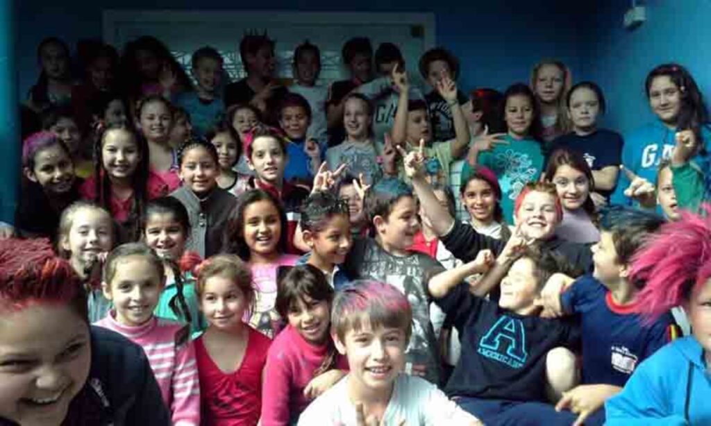 ESCOLA  EM FESTA NA E.M.Dr.VILSON PEDRO KLEINUBING